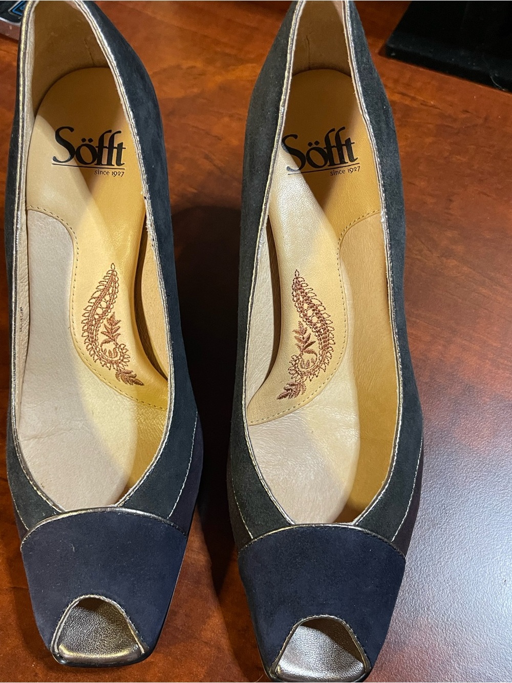 Genuine Suede /Leather Footbed Open Toe Pumps / Comfort Block Stacked Heel Sz 7